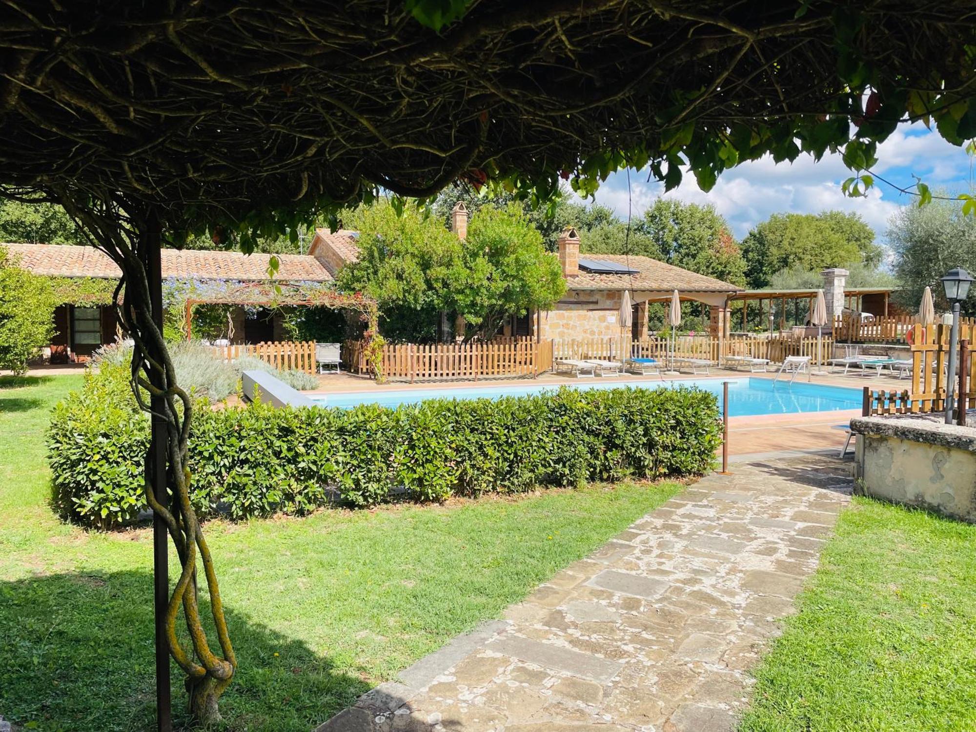 Agriturismo Eco-Bio Villa Vacasio Pitigliano Exterior photo